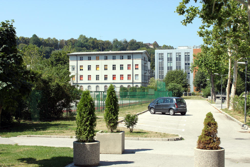 Hostel Dic Ljubljana Eksteriør billede
